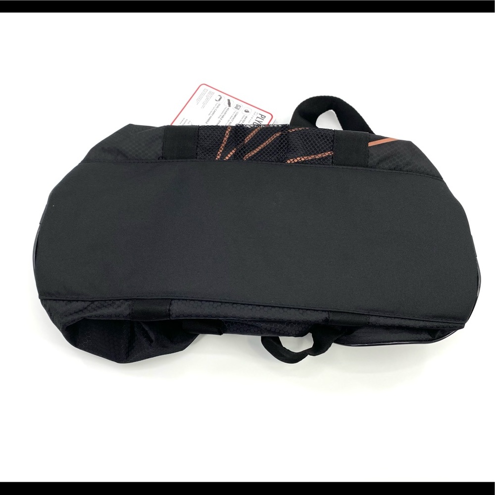 Reebox Plyo Duffle Bag Size Small Black/Rose Gold - Picture 9 of 9